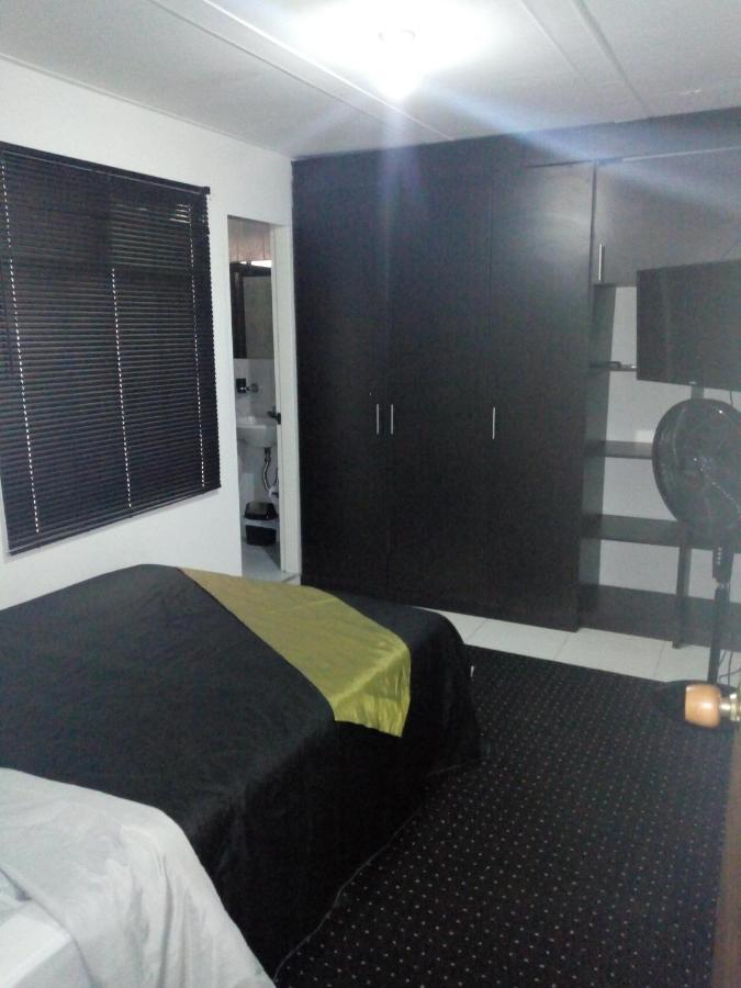 ميديلين E2 Comodo Y Amplio Apartamento En Laureles Estadio 120 Mts2 المظهر الخارجي الصورة
